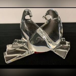 🌹 Baccarat Crystal Saint Valentin Loving Doves